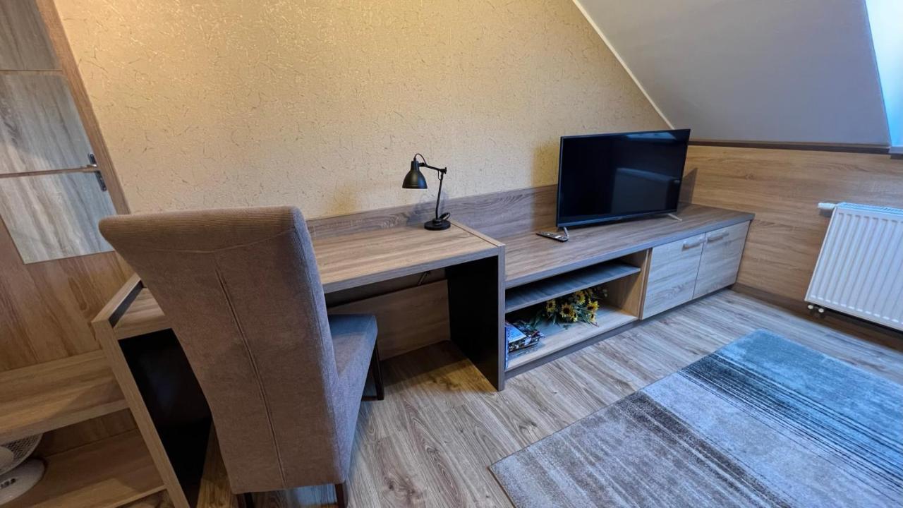 Fitnessfun Bed and Breakfast Krzyż Exteriör bild